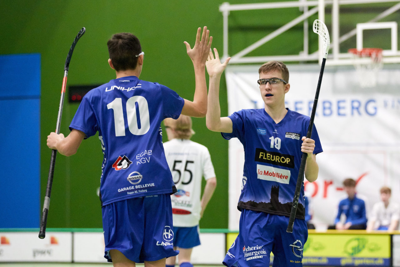 Zug United Junioren U16A 
Zug United - Floorball Fribourg Resultat 9 : 5 am 19. Januar  2020 in der Sporthalle der Kantonsschule Zug 
Bild: Michael Peter