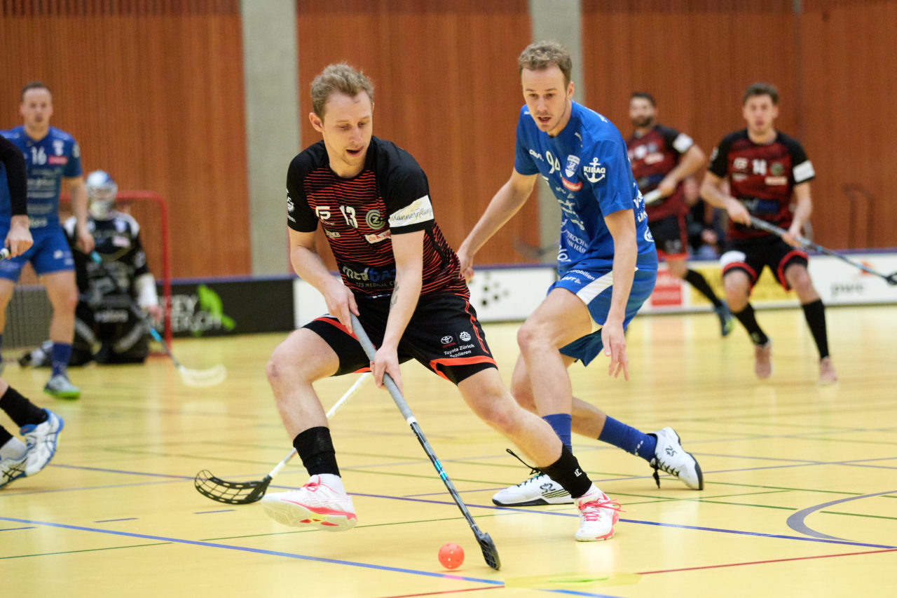 Männer NLA 
Zug United - GC Unihockey 
Resultat 8 : 4 am 12. Januar 2020 in der Sporthalle Zug 
Bild: Michael Peter