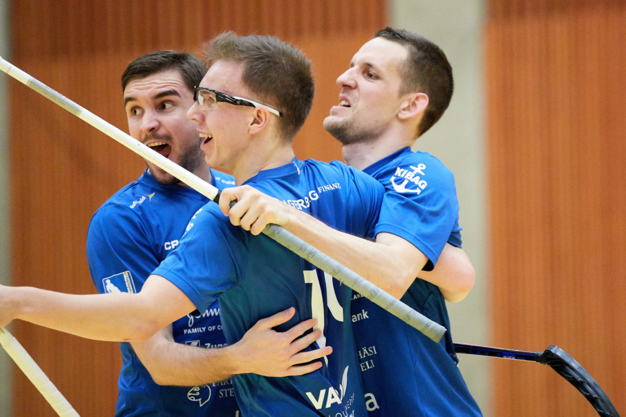 Männer NLA 
Zug United - GC Unihockey 
Resultat 8 : 4 am 12. Januar 2020 in der Sporthalle Zug 
Bild: Michael Peter