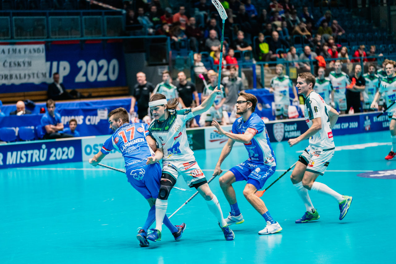 Champions Cup Ostrava - Semifinal 2 Men, Czech Republic: 11.01.2020, Ostrava, RT TORAX ARENA, Dudovic Michal (Nr. 4, SV Wiler-Ersigen) jubelt

Credit: Claudio Schwarz, unihockey-fotos.ch