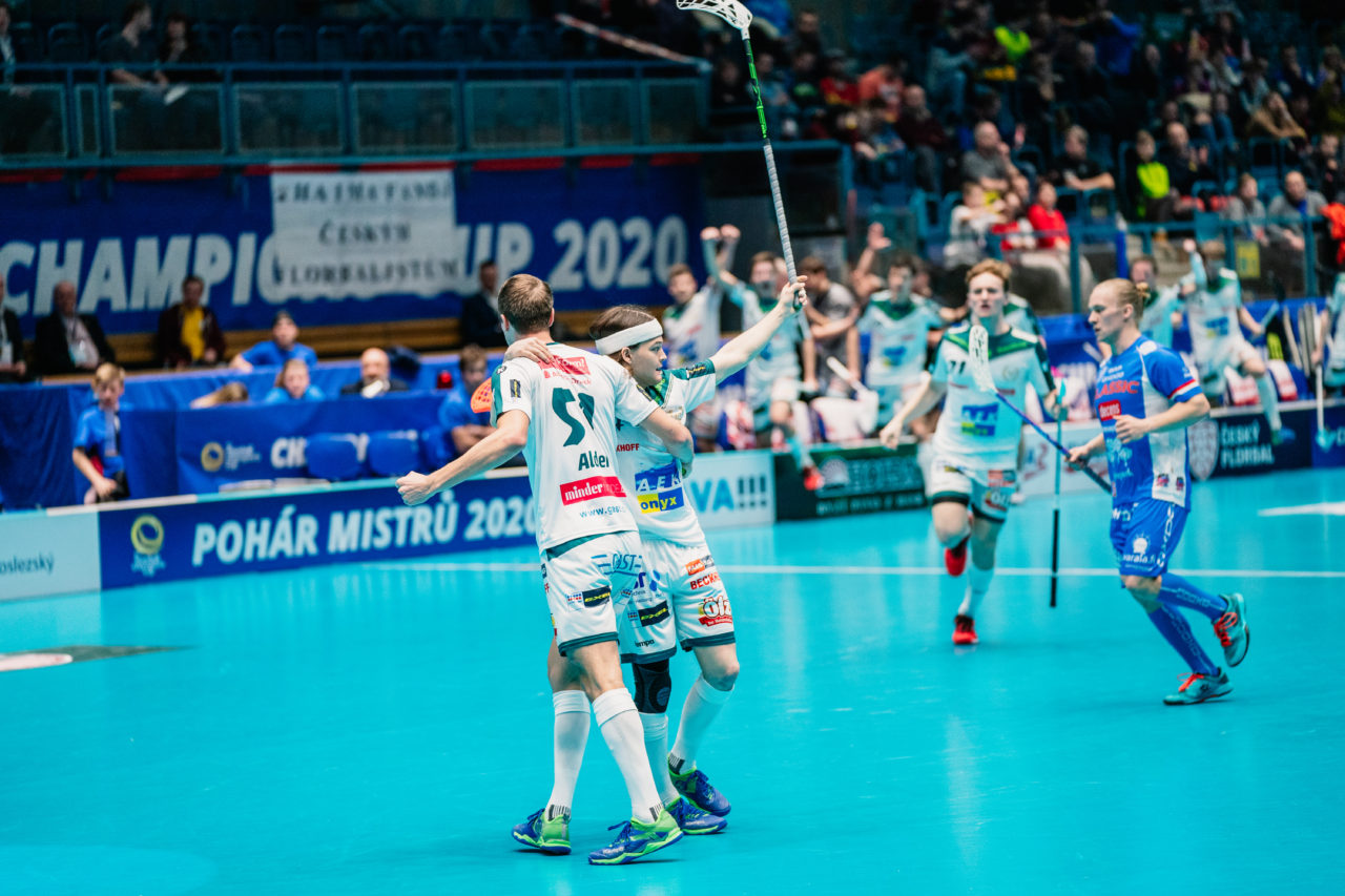 Champions Cup Ostrava - Semifinal 2 Men, Czech Republic: 11.01.2020, Ostrava, RT TORAX ARENA, Dudovic Michal (Nr. 4, SV Wiler-Ersigen) jubelt

Credit: Claudio Schwarz, unihockey-fotos.ch