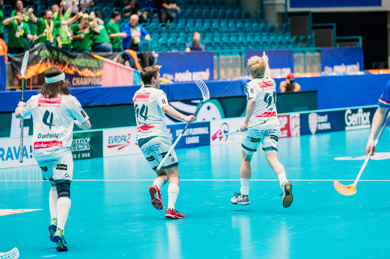 Champions Cup Ostrava - Semifinal 2 Men, Czech Republic: 11.01.2020, Ostrava, RT TORAX ARENA, Pylsy Joonas (Nr. 91, SV Wiler-Ersigen) feiert seinen Treffer

Credit: Claudio Schwarz, unihockey-fotos.ch