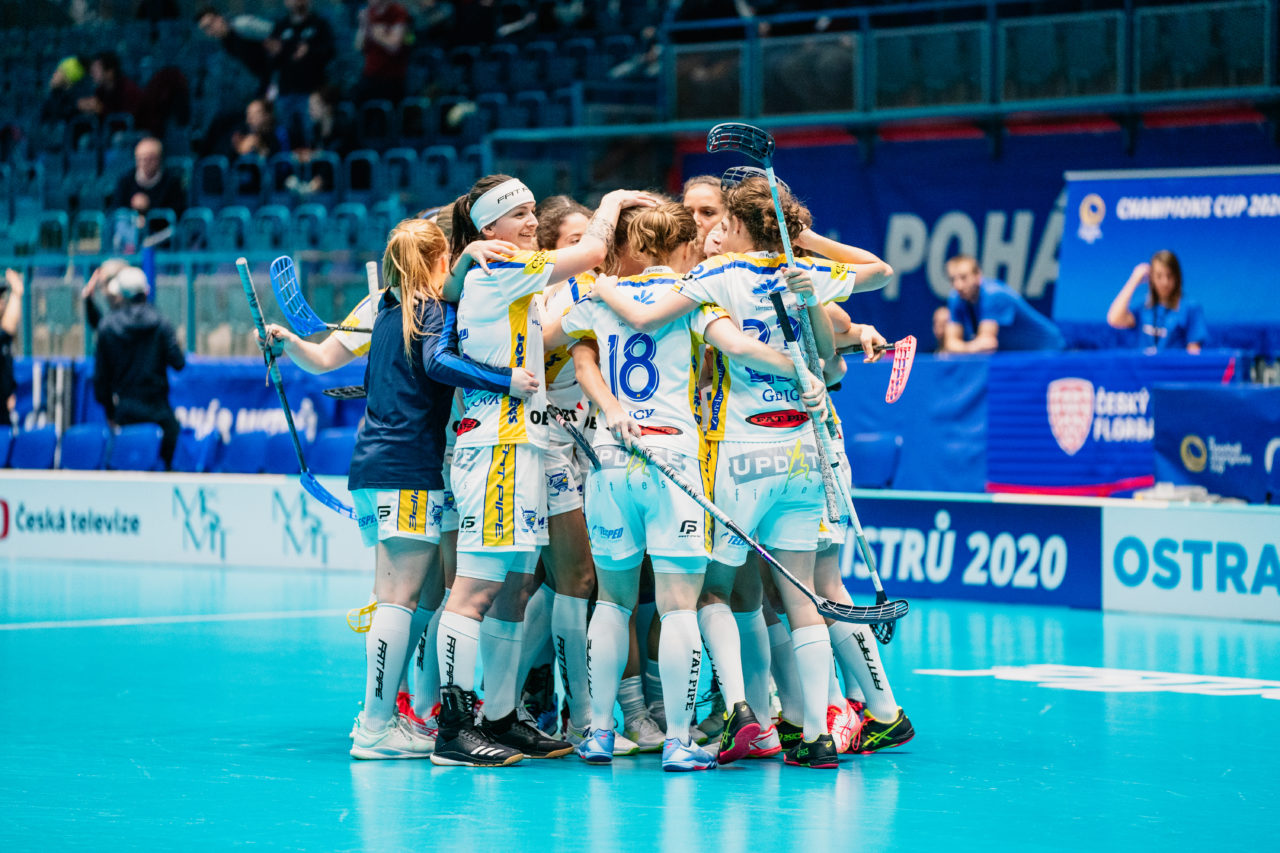 Champions Cup Ostrava - Semifinal 1, Czech Republic: 11.01.2020, Ostrava, RT TORAX ARENA, Torjubel Jets

Credit: Claudio Schwarz, unihockey-fotos.ch