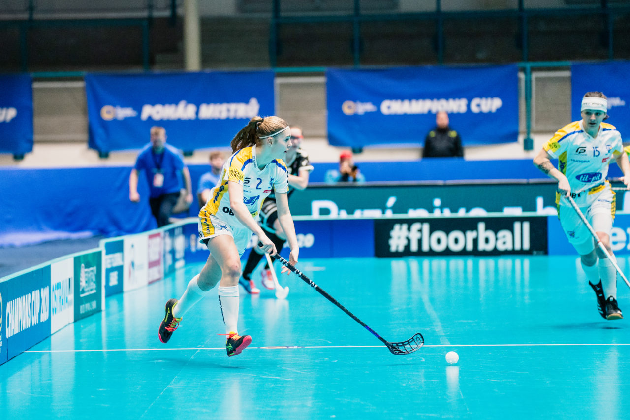 Champions Cup Ostrava - Semifinal 1, Czech Republic: 11.01.2020, Ostrava, RT TORAX ARENA, Leonie Wieland (Nr. 2, Kloten-Dietlikon Jets) am Ball

Credit: Claudio Schwarz, unihockey-fotos.ch