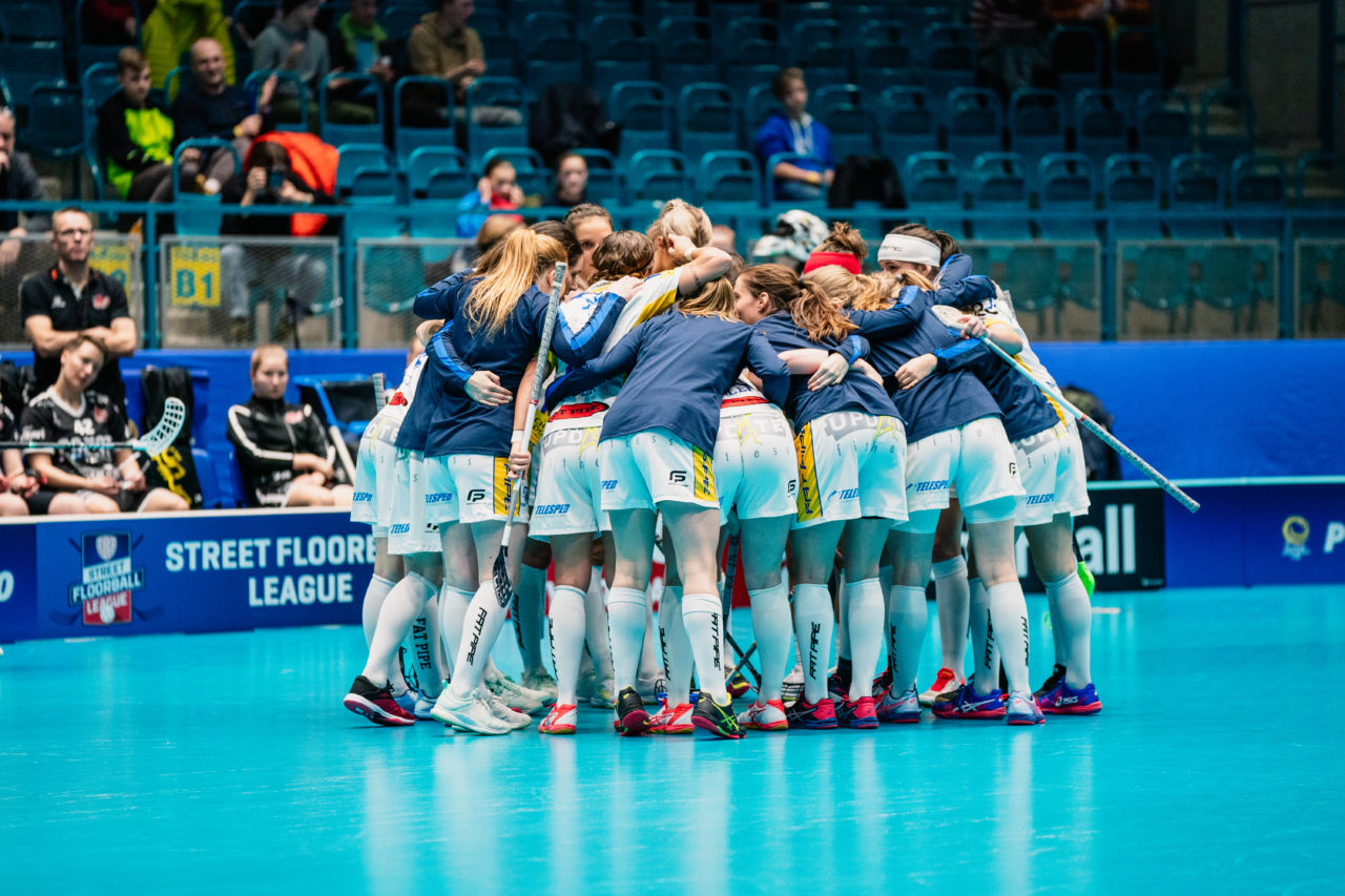 Champions Cup Ostrava - Semifinal 1, Czech Republic: 11.01.2020, Ostrava, RT TORAX ARENA, Torjubel Jets

Credit: Claudio Schwarz, unihockey-fotos.ch