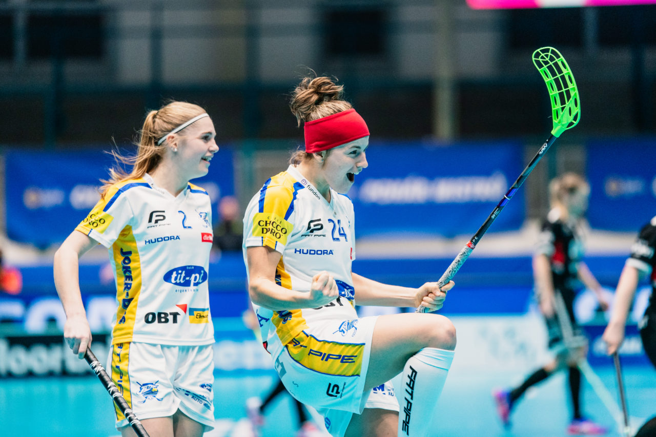 Champions Cup Ostrava - Semifinal 1, Czech Republic: 11.01.2020, Ostrava, RT TORAX ARENA, Hana Konickova (Nr. 24, Kloten-Dietlikon Jets) jubelt

Credit: Claudio Schwarz, unihockey-fotos.ch