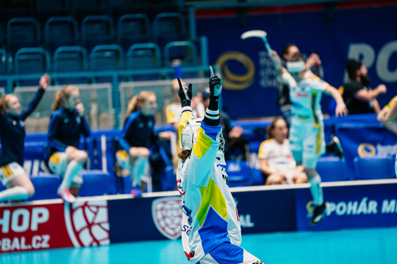 Champions Cup Ostrava - Semifinal 1, Czech Republic: 11.01.2020, Ostrava, RT TORAX ARENA, Monika Schmid (Nr. 29, Kloten-Dietlikon Jets) jubelt

Credit: Claudio Schwarz, unihockey-fotos.ch