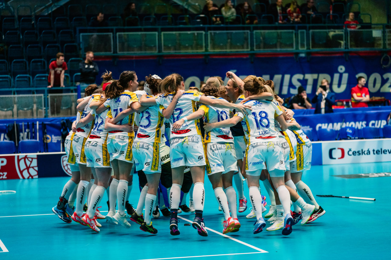 Champions Cup Ostrava - Semifinal 1, Czech Republic: 11.01.2020, Ostrava, RT TORAX ARENA, die Jets sind im Finale

Credit: Claudio Schwarz, unihockey-fotos.ch