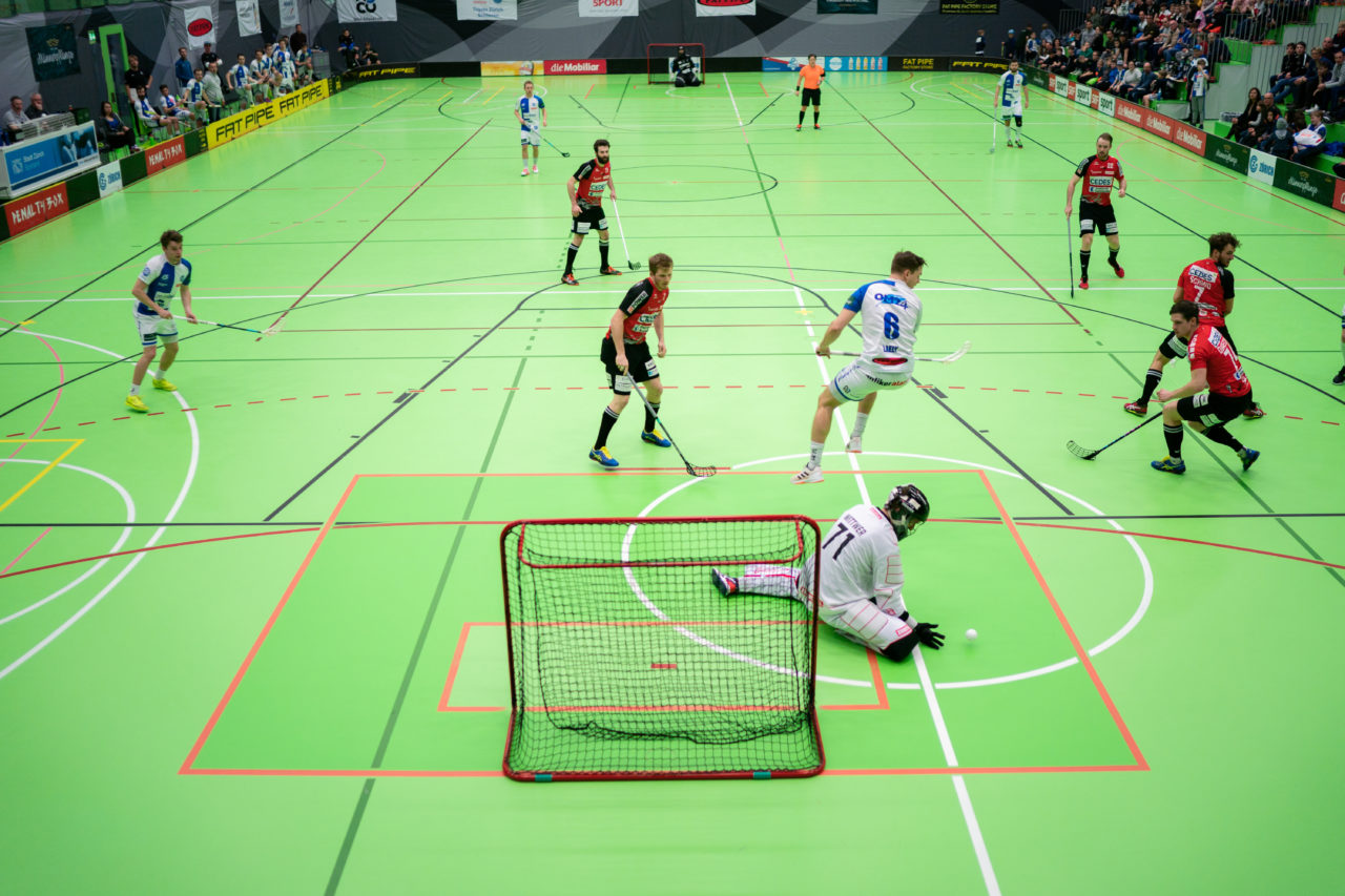 Herren NLA Runde 22, Switzerland: 16.02.2020, Zürich, Hardau, Jonas Wittwer (Nr. 71, Alligator Malans) pariert

Credit: Claudio Schwarz, unihockey-fotos.ch
