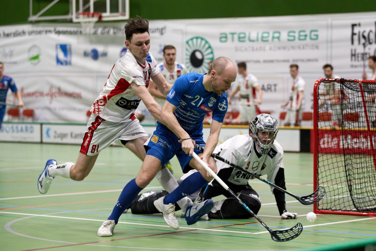 Zug United - Floorball Köniz 
Playoff Viertelfinal 2. Spiel 
Resultat 6 : 5 nach Verlängerung am 1. März 2020 in der Sporthalle der Kantonsschule Zug 
Bild: Michael Peter