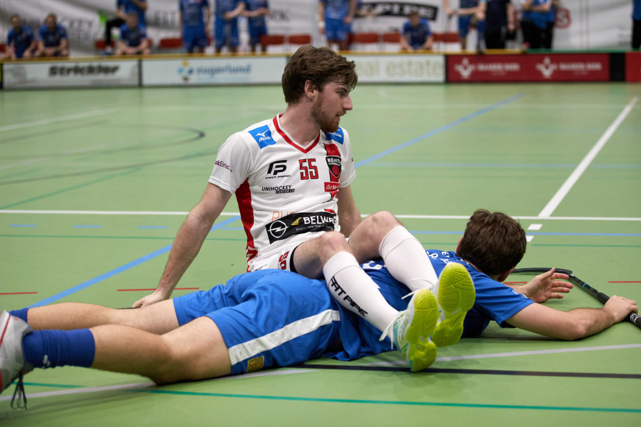 Zug United - Floorball Köniz 
Playoff Viertelfinal 2. Spiel 
Resultat 6 : 5 nach Verlängerung am 1. März 2020 in der Sporthalle der Kantonsschule Zug 
Bild: Michael Peter