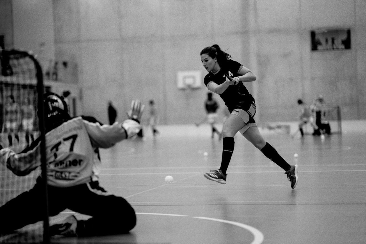 Damen NLA Playoff Viertelfinals, Spiel 3, Switzerland: 06.03.2020, Burgdorf, Schützenmatte, Lena Cina (Nr. 24, Wizards Bern Burgdorf) 

Credit: Claudio Schwarz, unihockey-fotos.ch