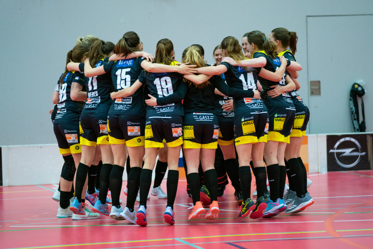 Damen NLA Playoff Viertelfinals, Spiel 3, Switzerland: 06.03.2020, Burgdorf, Schützenmatte, die Wizards sind im Halbfinale

Credit: Claudio Schwarz, unihockey-fotos.ch