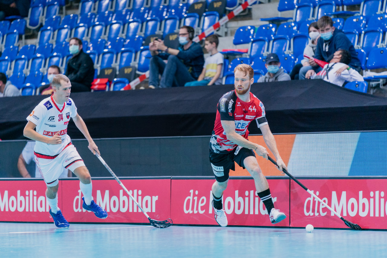 Supercup Final 4, Final Männer, Switzerland: 30.08.2020, Zürich, Saalsporthalle, Florian Tromm (Nr. 44, Alligator Malans) am Ball

Credit: Claudio Schwarz, unihockey-fotos.ch