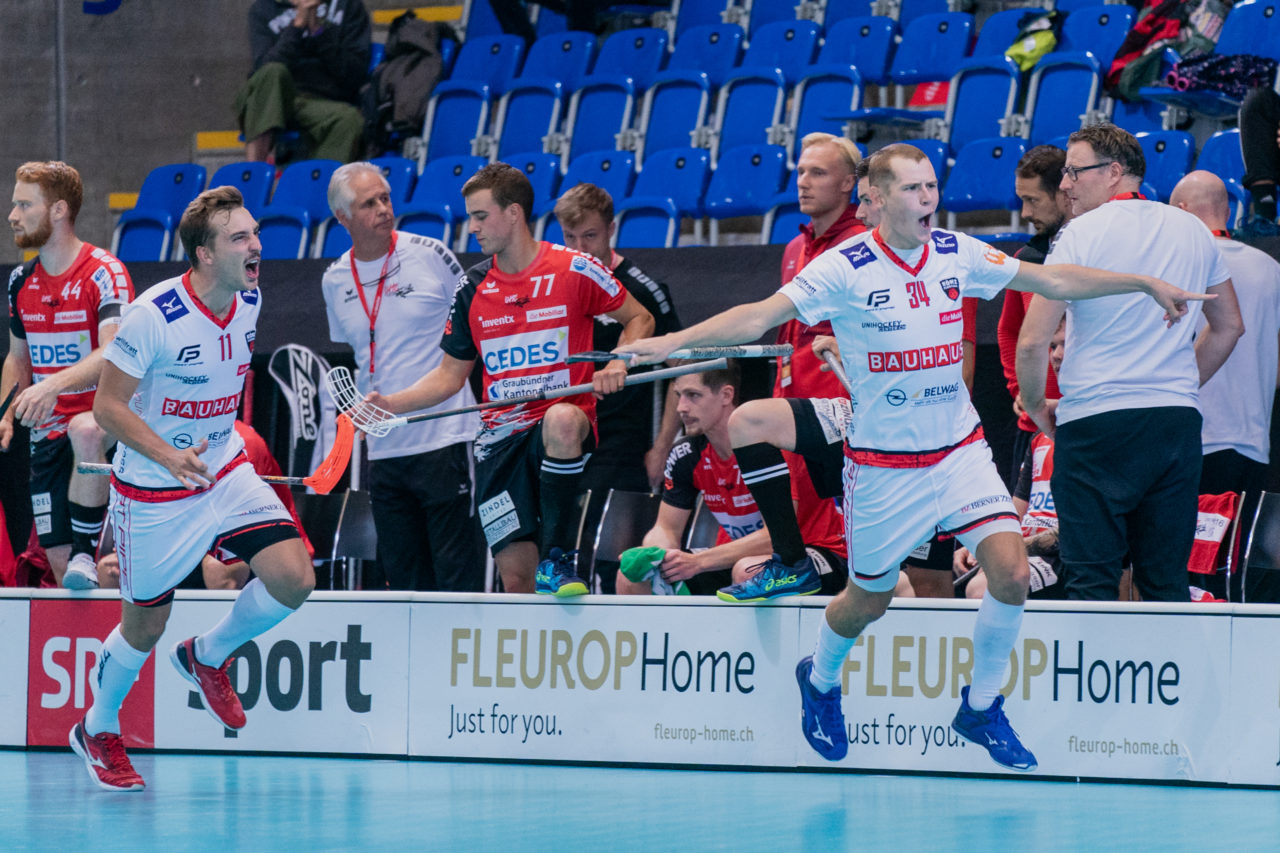 Supercup Final 4, Final Männer, Switzerland: 30.08.2020, Zürich, Saalsporthalle, Pascal Michel (Nr. 34, Floorball Köniz) jubelt

Credit: Claudio Schwarz, unihockey-fotos.ch
