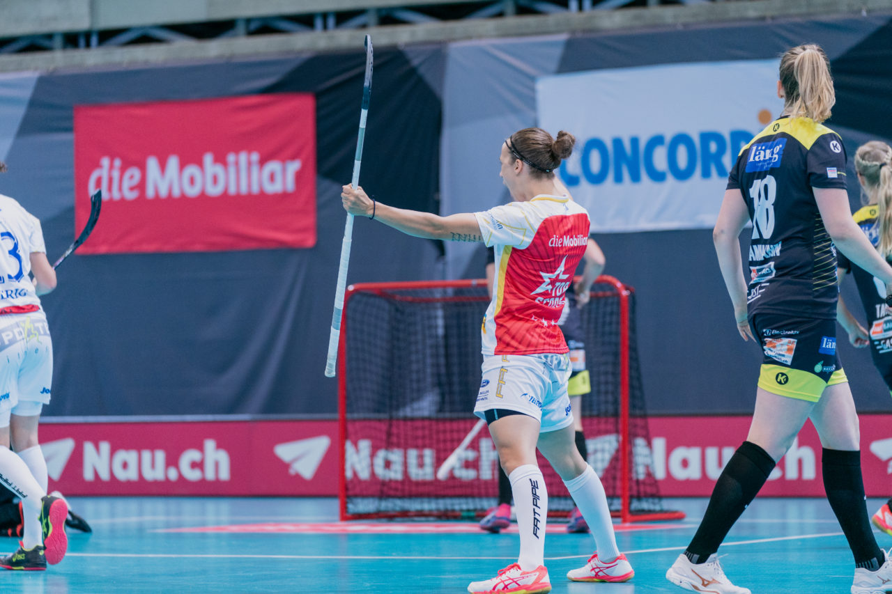 Supercup Final 4, Final Frauen, Switzerland: 30.08.2020, Zürich, Saalsporthalle, Julia Suter (Nr. 19, Kloten-Dietlikon Jets) jubelt

Credit: Claudio Schwarz, unihockey-fotos.ch
