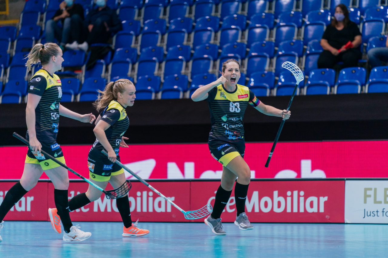 Supercup Final 4, Final Frauen, Switzerland: 30.08.2020, Zürich, Saalsporthalle, Romina Rudin (Nr. 93, Wizards Bern Burgdorf) jubelt

Credit: Claudio Schwarz, unihockey-fotos.ch