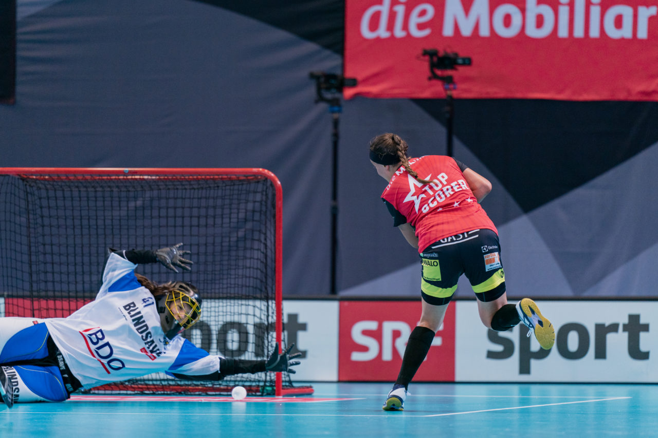 Supercup Final 4, Final Frauen, Switzerland: 30.08.2020, Zürich, Saalsporthalle, Andrea Wildermuth (Nr. 91, Wizards Bern Burgdorf) trifft

Credit: Claudio Schwarz, unihockey-fotos.ch