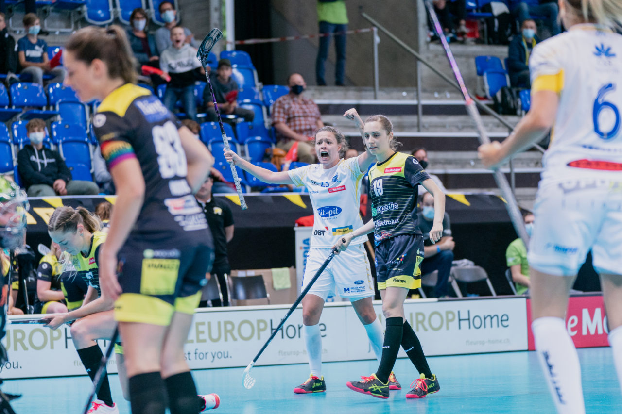 Supercup Final 4, Final Frauen, Switzerland: 30.08.2020, Zürich, Saalsporthalle, Isabelle Gerig (Nr. 23, Kloten-Dietlikon Jets) jubelt

Credit: Claudio Schwarz, unihockey-fotos.ch