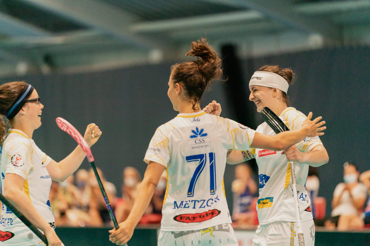 Mobiliar Trophy, Red Ants Rychenberg Winterthur - Kloten-Dietlikon Jets, Switzerland: 21.08.2020, Winterthur, Win-4 Trainingshalle, die Jets jubeln

Credit: Claudio Schwarz, unihockey-fotos.ch