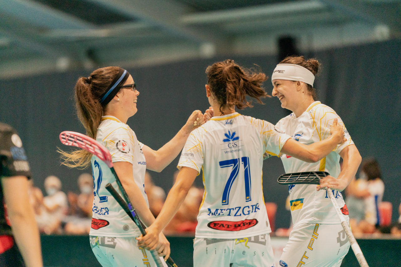 Mobiliar Trophy, Red Ants Rychenberg Winterthur - Kloten-Dietlikon Jets, Switzerland: 21.08.2020, Winterthur, Win-4 Trainingshalle, die Jets jubeln

Credit: Claudio Schwarz, unihockey-fotos.ch