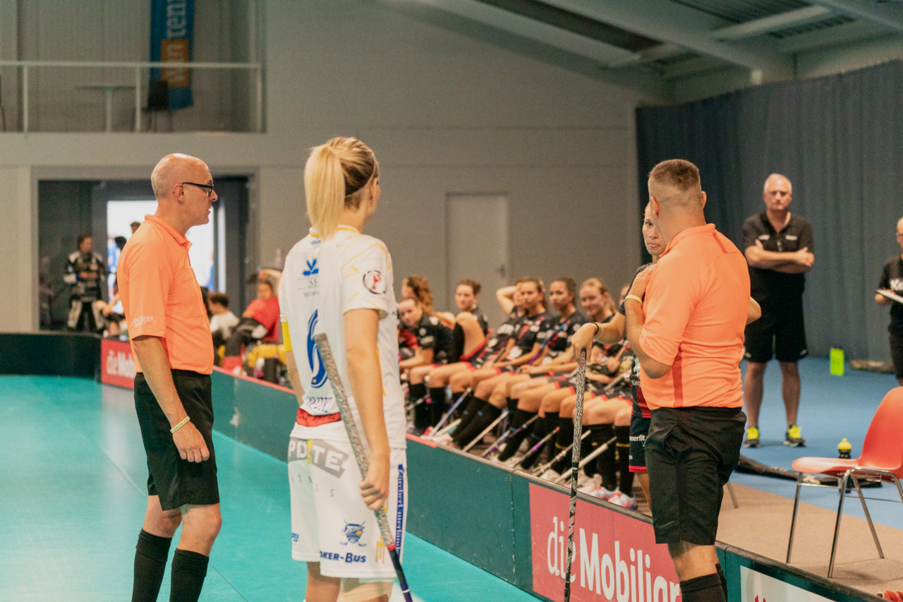 Mobiliar Trophy, Red Ants Rychenberg Winterthur - Kloten-Dietlikon Jets, Switzerland: 21.08.2020, Winterthur, Win-4 Trainingshalle, es wird mit Abstand gelost

Credit: Claudio Schwarz, unihockey-fotos.ch