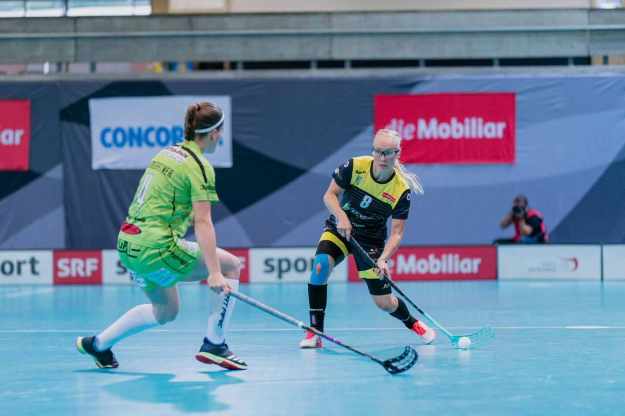 Supercup Final 4, 2. Halbfinal Frauen, Switzerland: 29.08.2020, Zürich, Saalsporthalle, Henna Tapani (Nr. 8, Wizards Bern Burgdorf) schiesst

Credit: Claudio Schwarz, unihockey-fotos.ch
