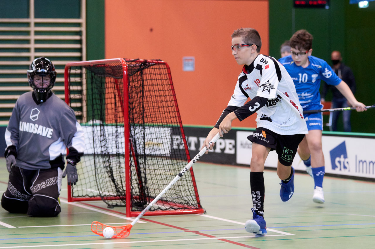 Zug United - Unihockey Mittelland Olten Zofingen am 27. September 2020 in der Sporthalle der Kantonsschule Zug 
Bild: Michael Peter
