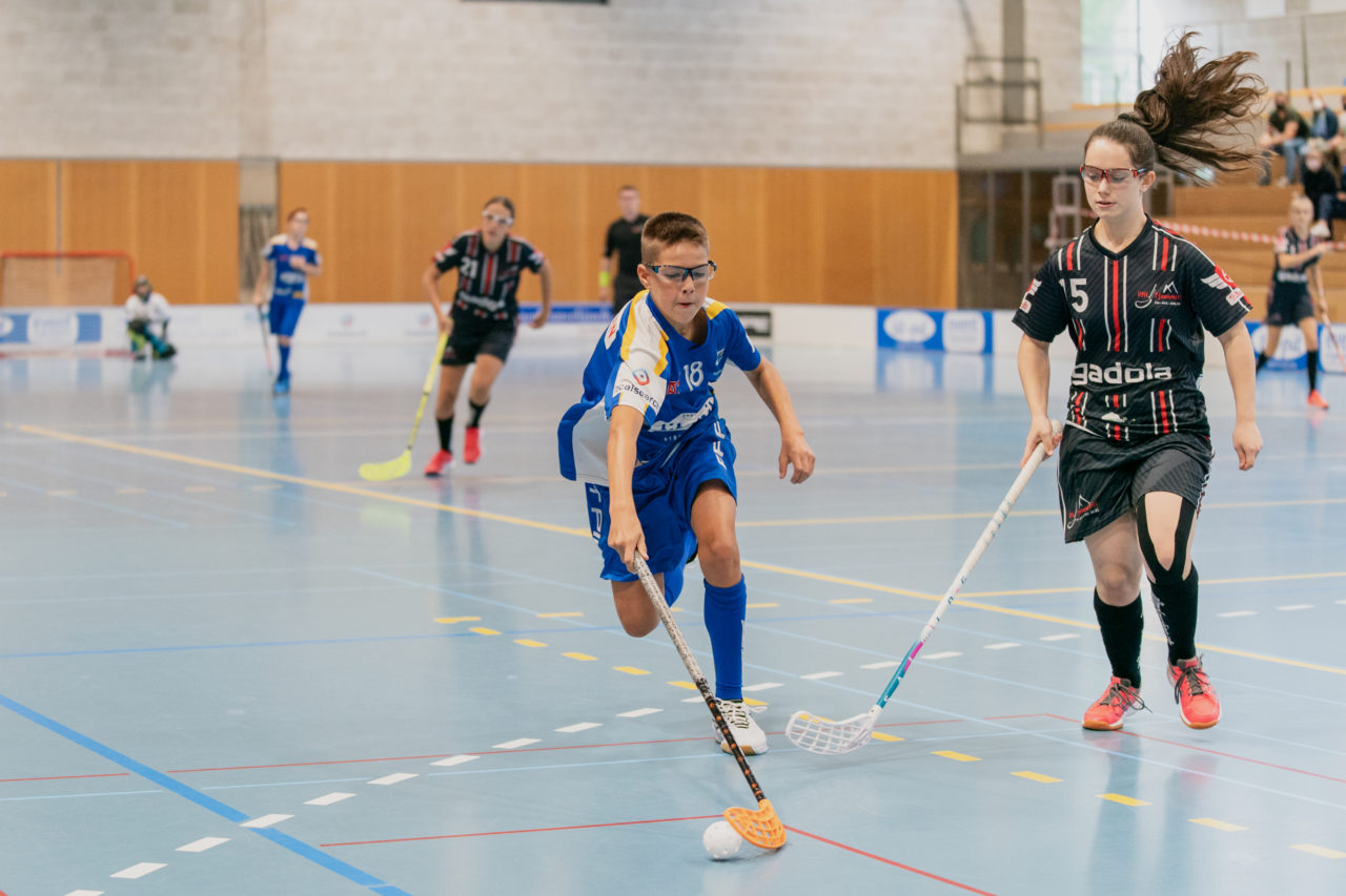 Junior/-innen U14/17 B Runde 1 2020/21, Switzerland: 27.09.2020, Kloten, Ruebisbach

Credit: Claudio Schwarz, unihockey-fotos.ch