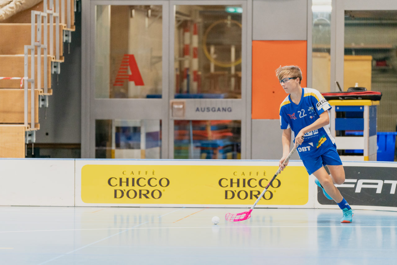 Junior/-innen U14/17 B Runde 1 2020/21, Switzerland: 27.09.2020, Kloten, Ruebisbach

Credit: Claudio Schwarz, unihockey-fotos.ch