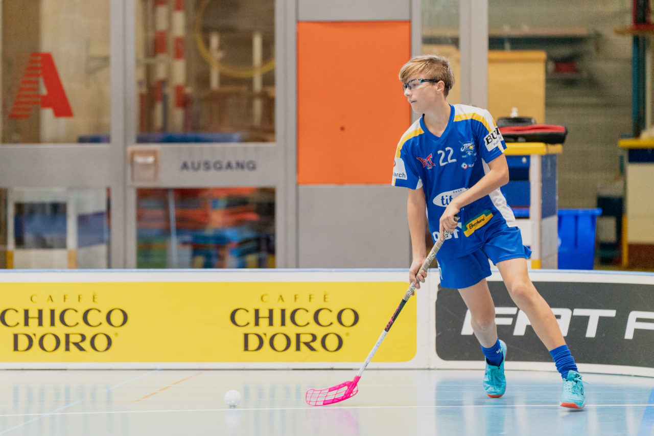 Junior/-innen U14/17 B Runde 1 2020/21, Switzerland: 27.09.2020, Kloten, Ruebisbach

Credit: Claudio Schwarz, unihockey-fotos.ch