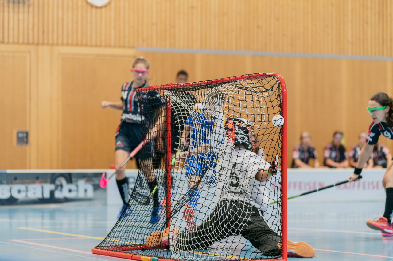 Junior/-innen U14/17 B Runde 1 2020/21, Switzerland: 27.09.2020, Kloten, Ruebisbach

Credit: Claudio Schwarz, unihockey-fotos.ch