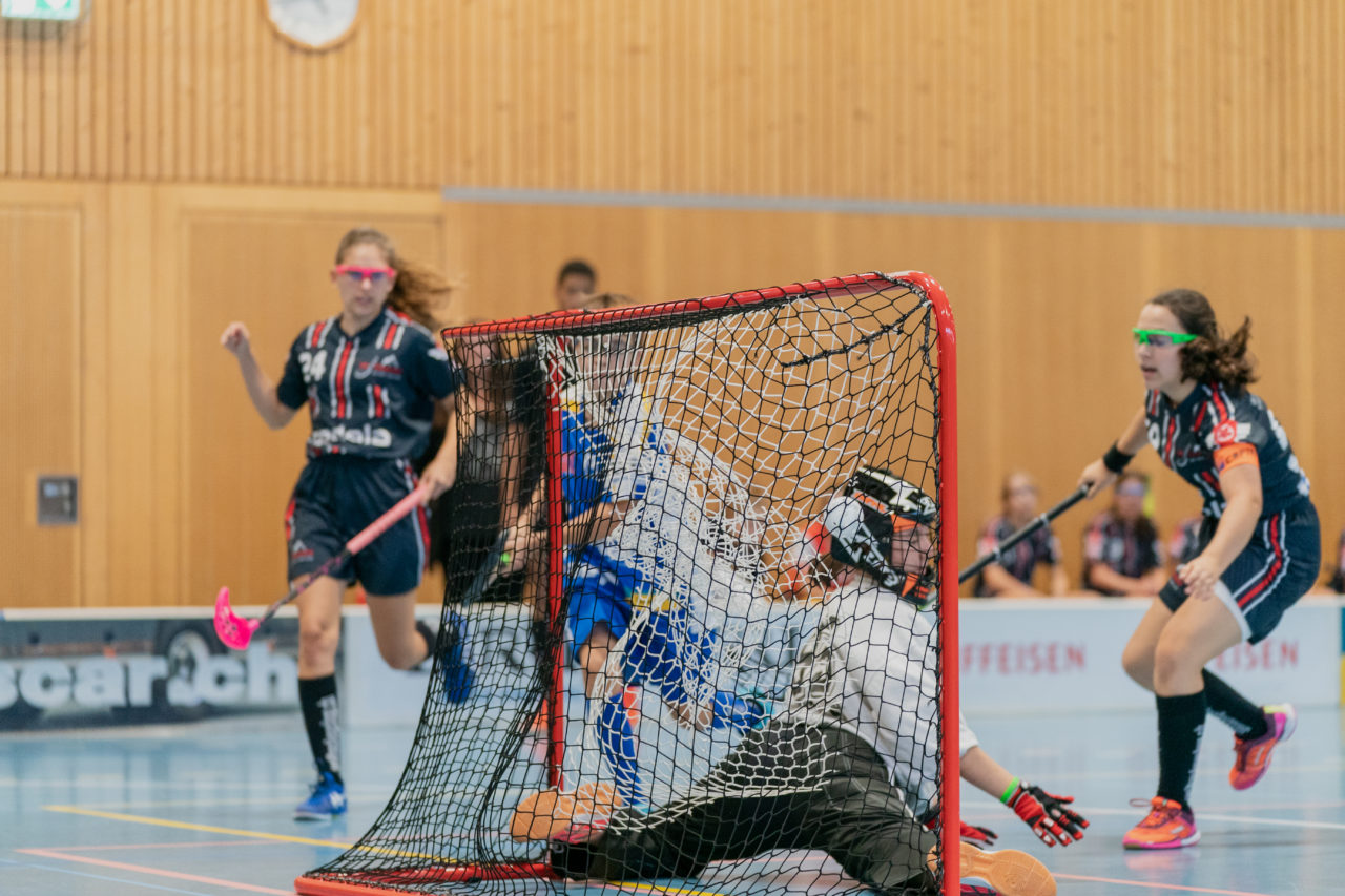 Junior/-innen U14/17 B Runde 1 2020/21, Switzerland: 27.09.2020, Kloten, Ruebisbach

Credit: Claudio Schwarz, unihockey-fotos.ch