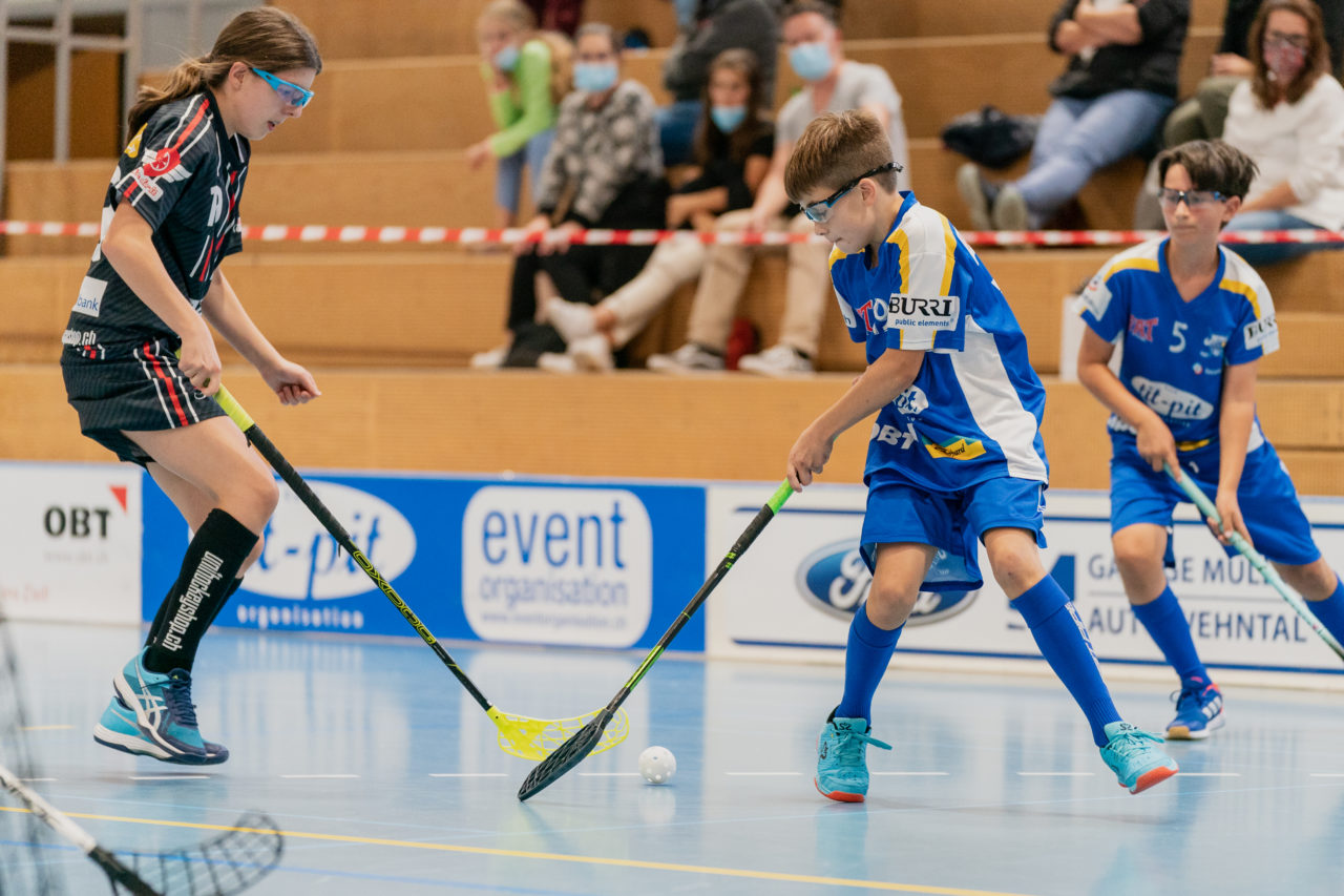 Junior/-innen U14/17 B Runde 1 2020/21, Switzerland: 27.09.2020, Kloten, Ruebisbach

Credit: Claudio Schwarz, unihockey-fotos.ch
