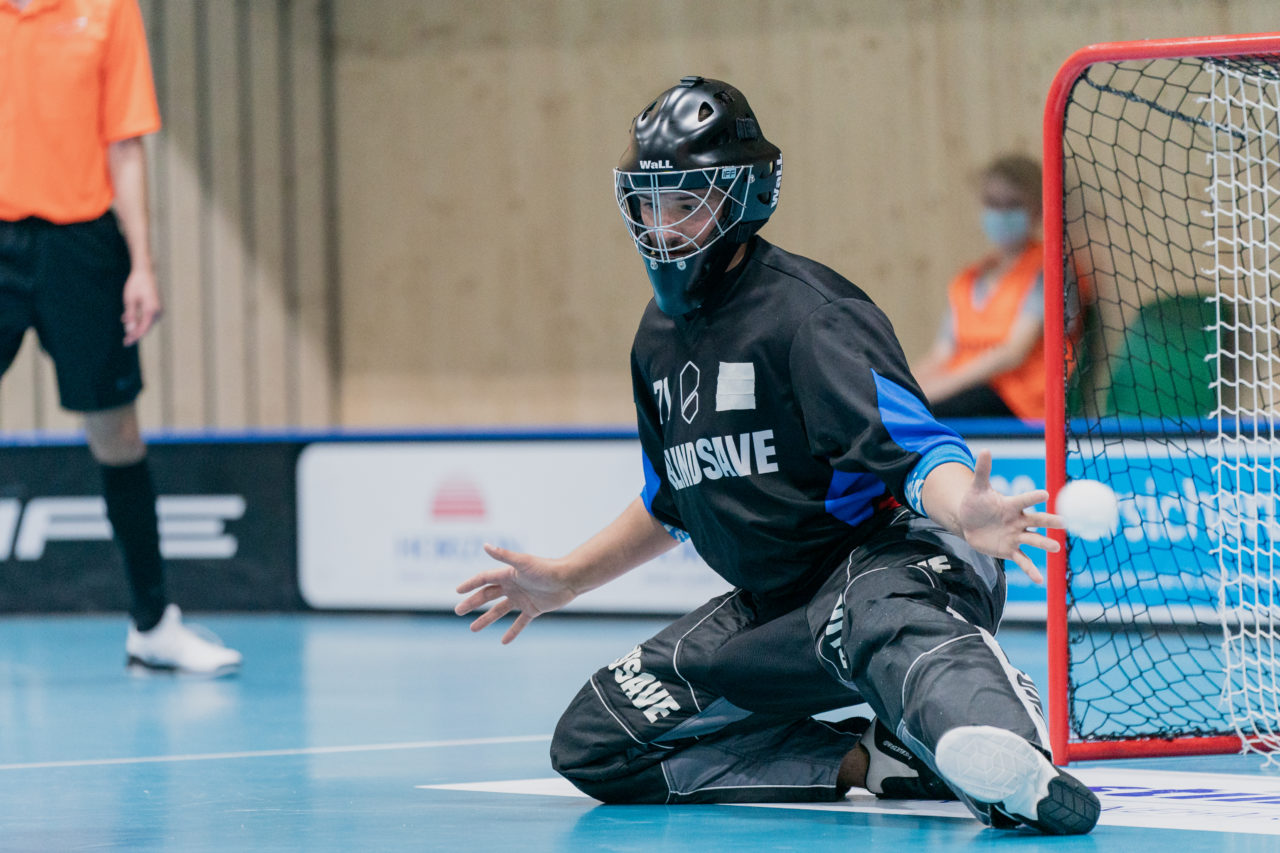 Männer NLB Runde 2 2020/21, Switzerland: 20.09.2020, Kloten, Stighag, Simon Hagen (Nr. 71, Kloten-Dietlikon Jets) im Tor

Credit: Claudio Schwarz, unihockey-fotos.ch