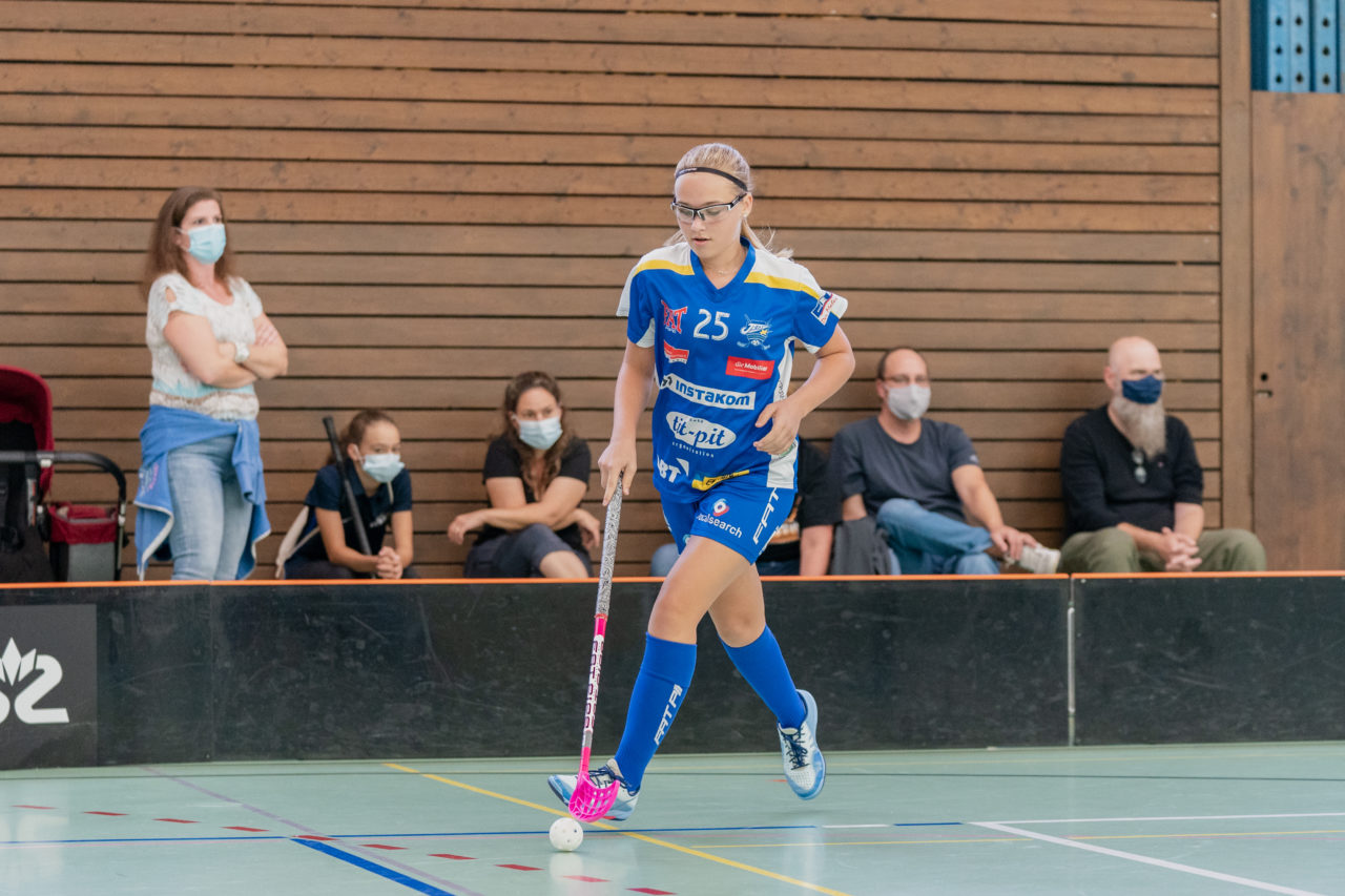 Juniorinnen C 1. Runde 2020/21, Switzerland: 19.09.2020, Bassersdorf, Geeren

Credit: Claudio Schwarz, unihockey-fotos.ch