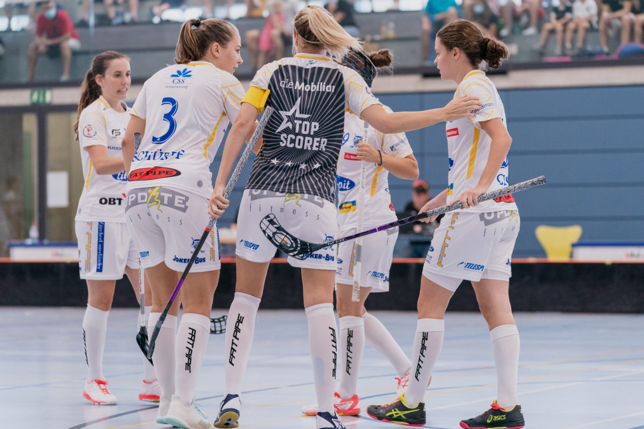 Frauen NLA 1. Runde 2020/21, Switzerland: 12.09.2020, Frauenfeld, Kantihalle, Jets Torjubel zum 0:3

Credit: Claudio Schwarz, unihockey-fotos.ch