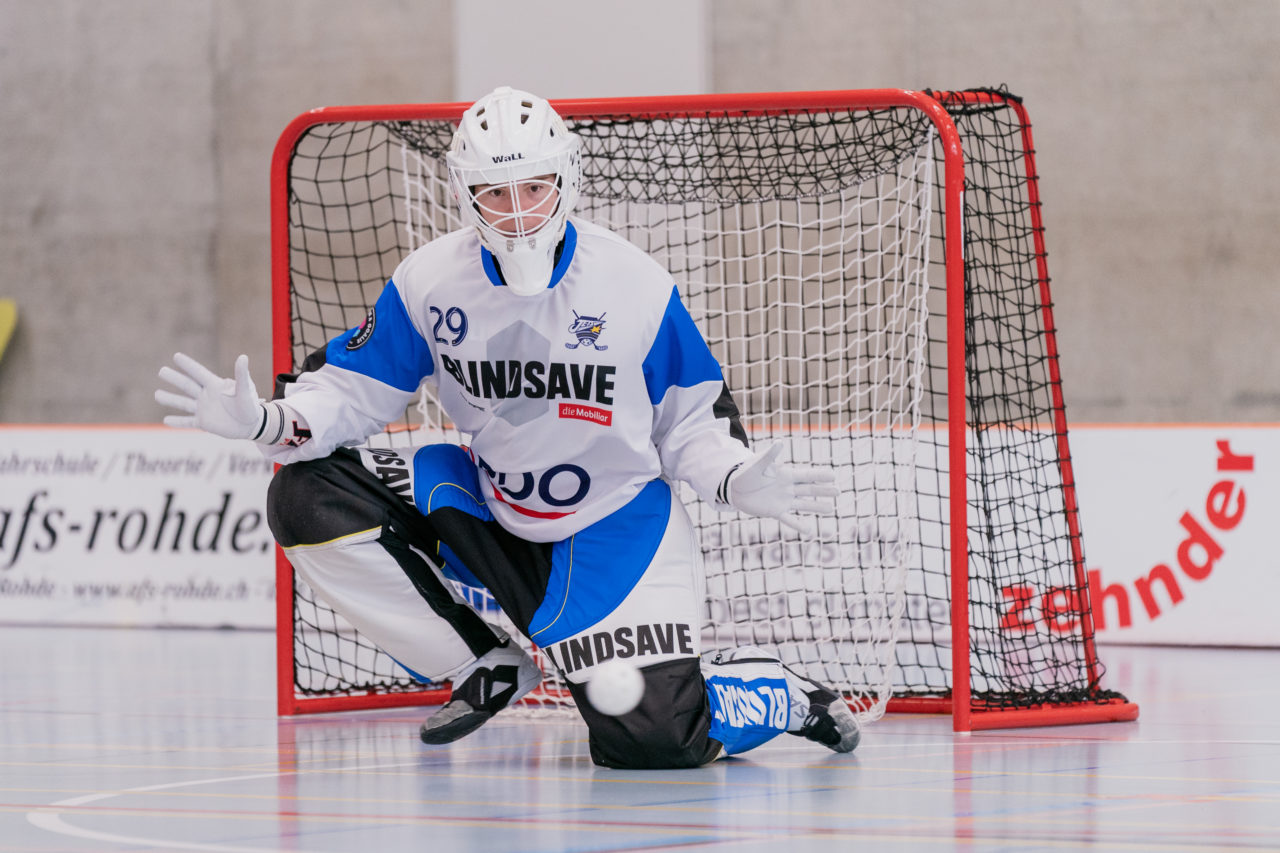 Frauen NLA 1. Runde 2020/21, Switzerland: 12.09.2020, Frauenfeld, Kantihalle, Monika Schmid (Nr. 29, Kloten-Dietlikon Jets) visiert den Ball an

Credit: Claudio Schwarz, unihockey-fotos.ch