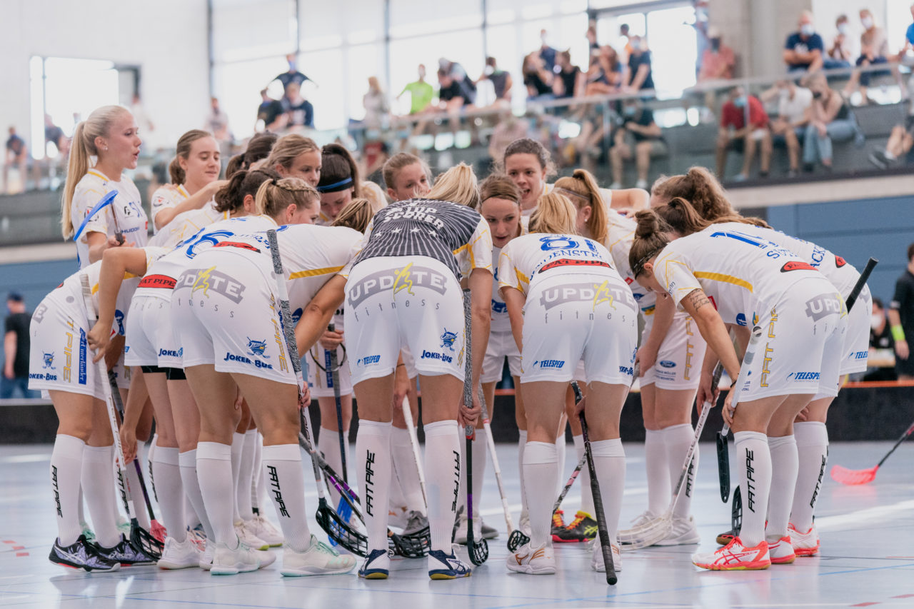 Frauen NLA 1. Runde 2020/21, Switzerland: 12.09.2020, Frauenfeld, Kantihalle, Jets Torjubel

Credit: Claudio Schwarz, unihockey-fotos.ch