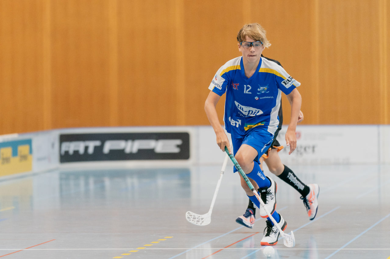 Junior/-innen U14/17 B Runde 1 2020/21, Switzerland: 27.09.2020, Kloten, Ruebisbach

Credit: Claudio Schwarz, unihockey-fotos.ch