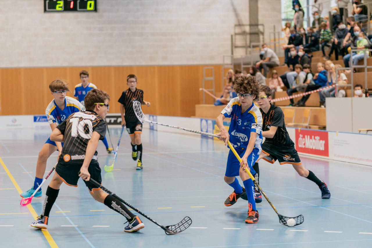 Junior/-innen U14/17 B Runde 1 2020/21, Switzerland: 27.09.2020, Kloten, Ruebisbach

Credit: Claudio Schwarz, unihockey-fotos.ch