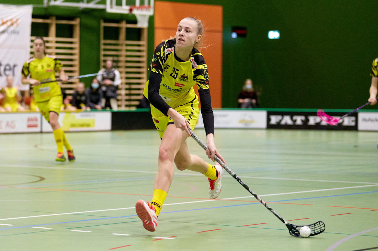 Zug United - Floorball Riders Dürnten-Bubikon-Rüti am  9. Januar 2021 in der Sporthalle der Kantonsschule Zug 
Bild: Michael Peter