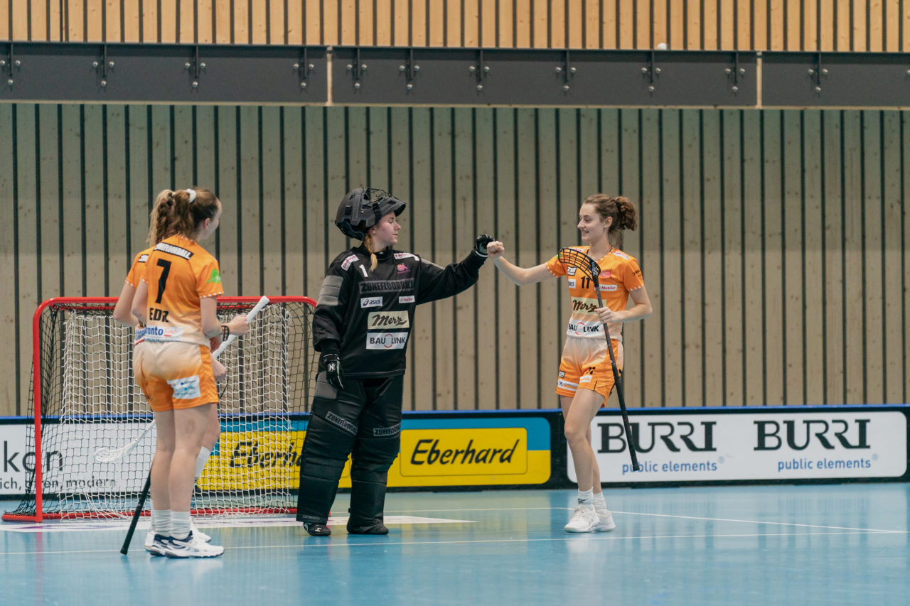 Frauen NLA Runde 10 2020/21, Switzerland: 16.01.2021, Kloten, Stighag, Marcia Wick (Nr. 11, piranha chur) in der Starting-Six

Credit: Claudio Schwarz, unihockey-fotos.ch