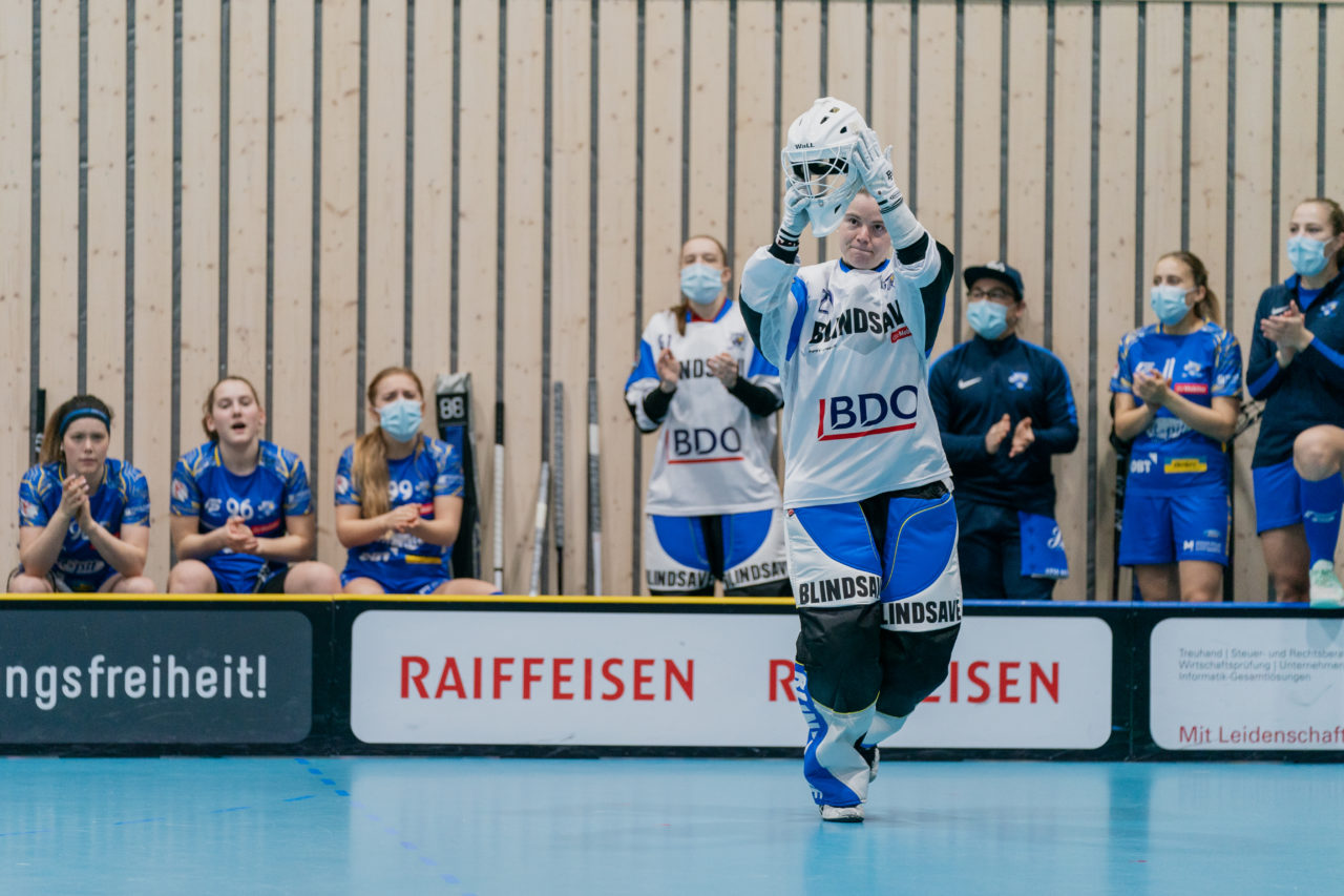 Frauen NLA Runde 10 2020/21, Switzerland: 16.01.2021, Kloten, Stighag, Monika Schmid (Nr. 29, Kloten-Dietlikon Jets) in der Starting-Six

Credit: Claudio Schwarz, unihockey-fotos.ch