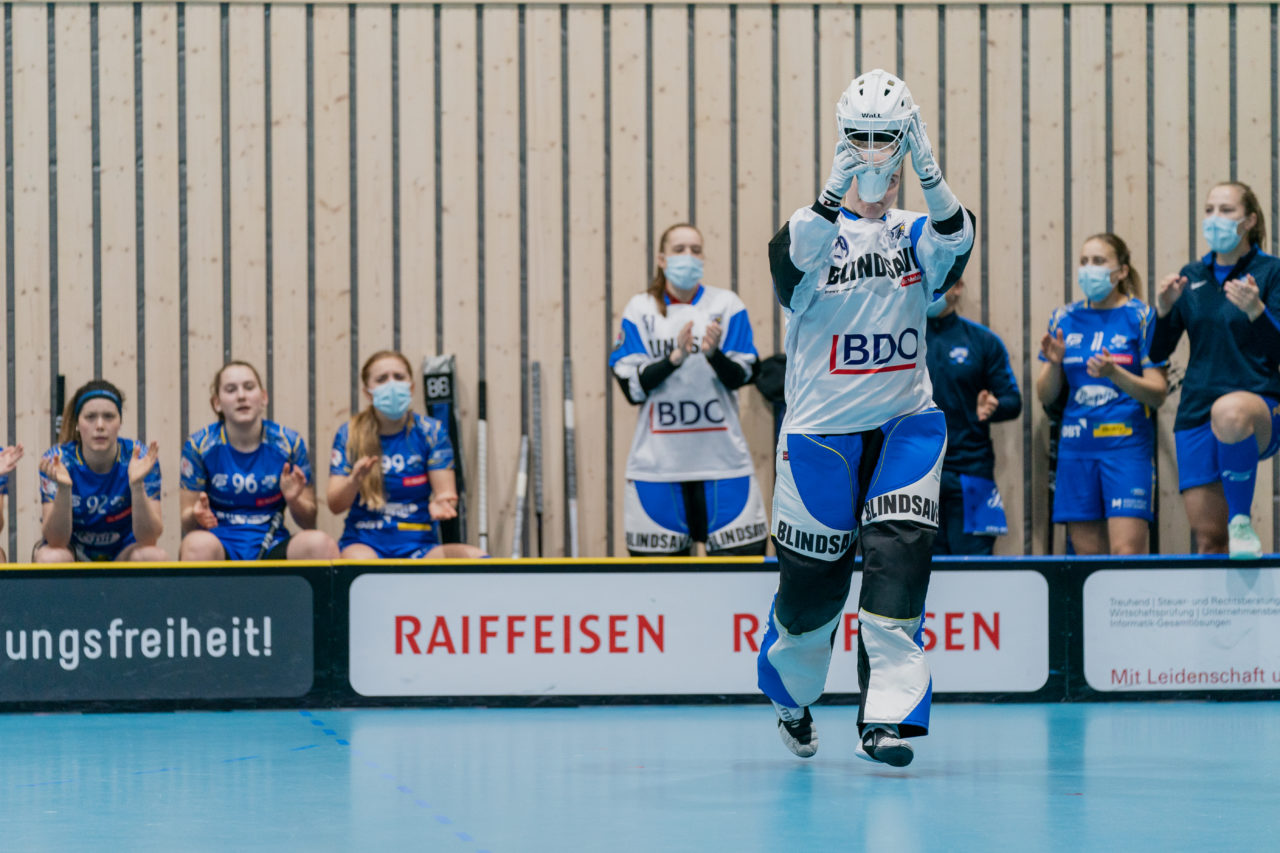 Frauen NLA Runde 10 2020/21, Switzerland: 16.01.2021, Kloten, Stighag, Monika Schmid (Nr. 29, Kloten-Dietlikon Jets) in der Starting-Six

Credit: Claudio Schwarz, unihockey-fotos.ch