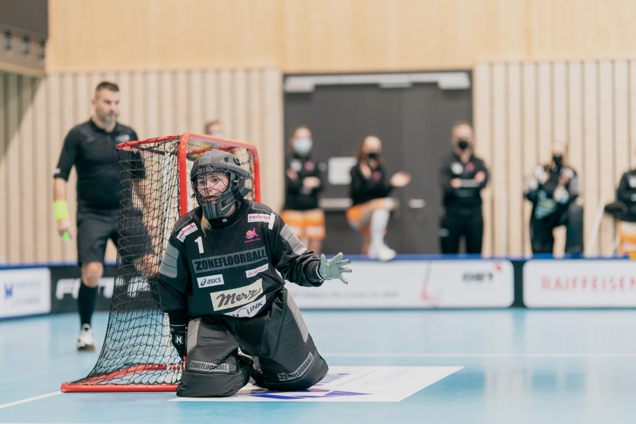 Frauen NLA Runde 10 2020/21, Switzerland: 16.01.2021, Kloten, Stighag, Jill Münger (Nr. 1, piranha chur) im Tor

Credit: Claudio Schwarz, unihockey-fotos.ch