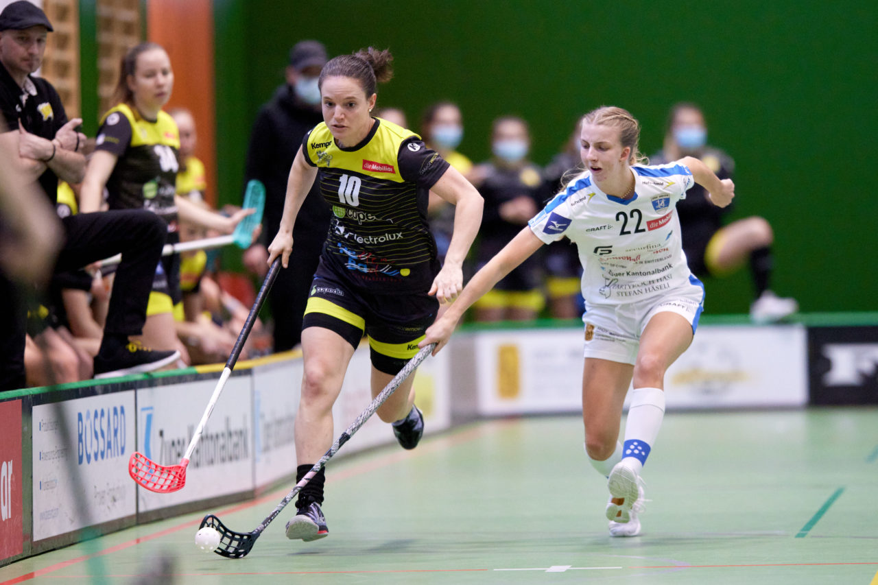 Frauen Playoff Viertelfinal drittes Spiel 
Zug United - Wizards Bern Burgdorf am 6. März 2021 in der Sporthalle der Kantonsschule Zug 
Bild: Michael Peter
