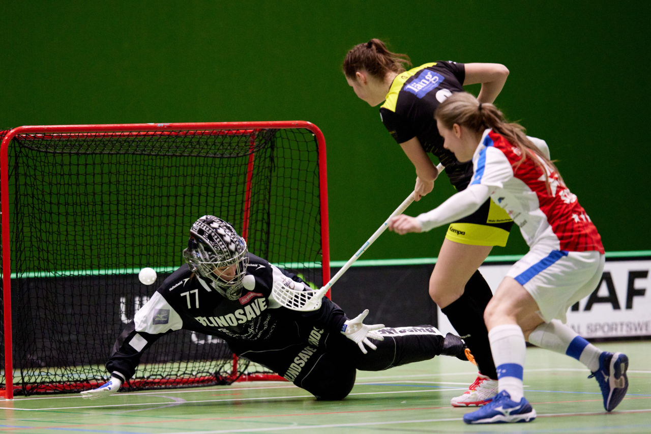 Frauen Playoff Viertelfinal drittes Spiel 
Zug United - Wizards Bern Burgdorf am 6. März 2021 in der Sporthalle der Kantonsschule Zug 
Bild: Michael Peter