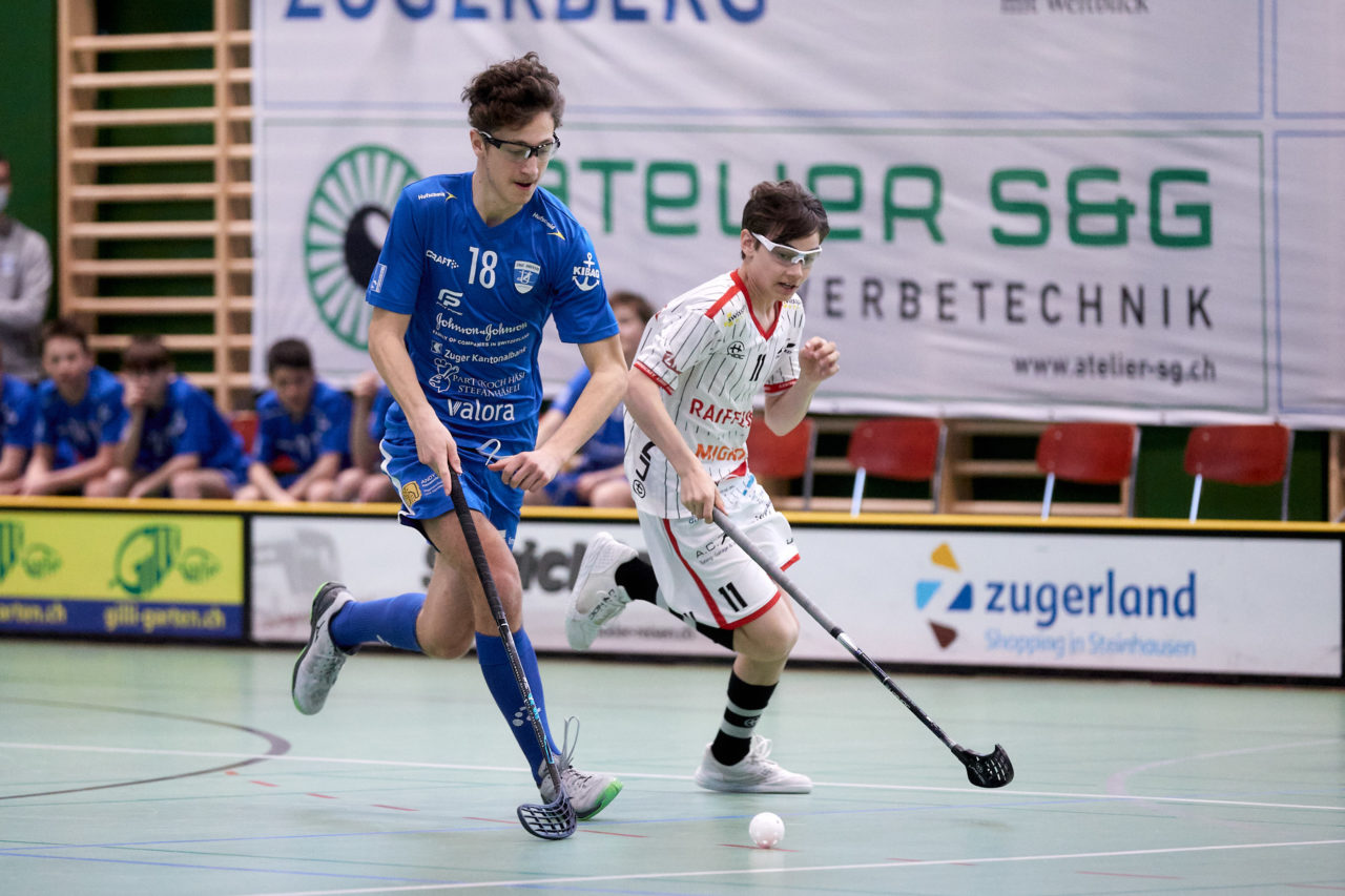Testspiel Junioren U16A 
Zug United -  Chur Unihockey  am 21. März 2021 in der Sporthalle der Kantonsschule Zug 
Bild: Michael Peter