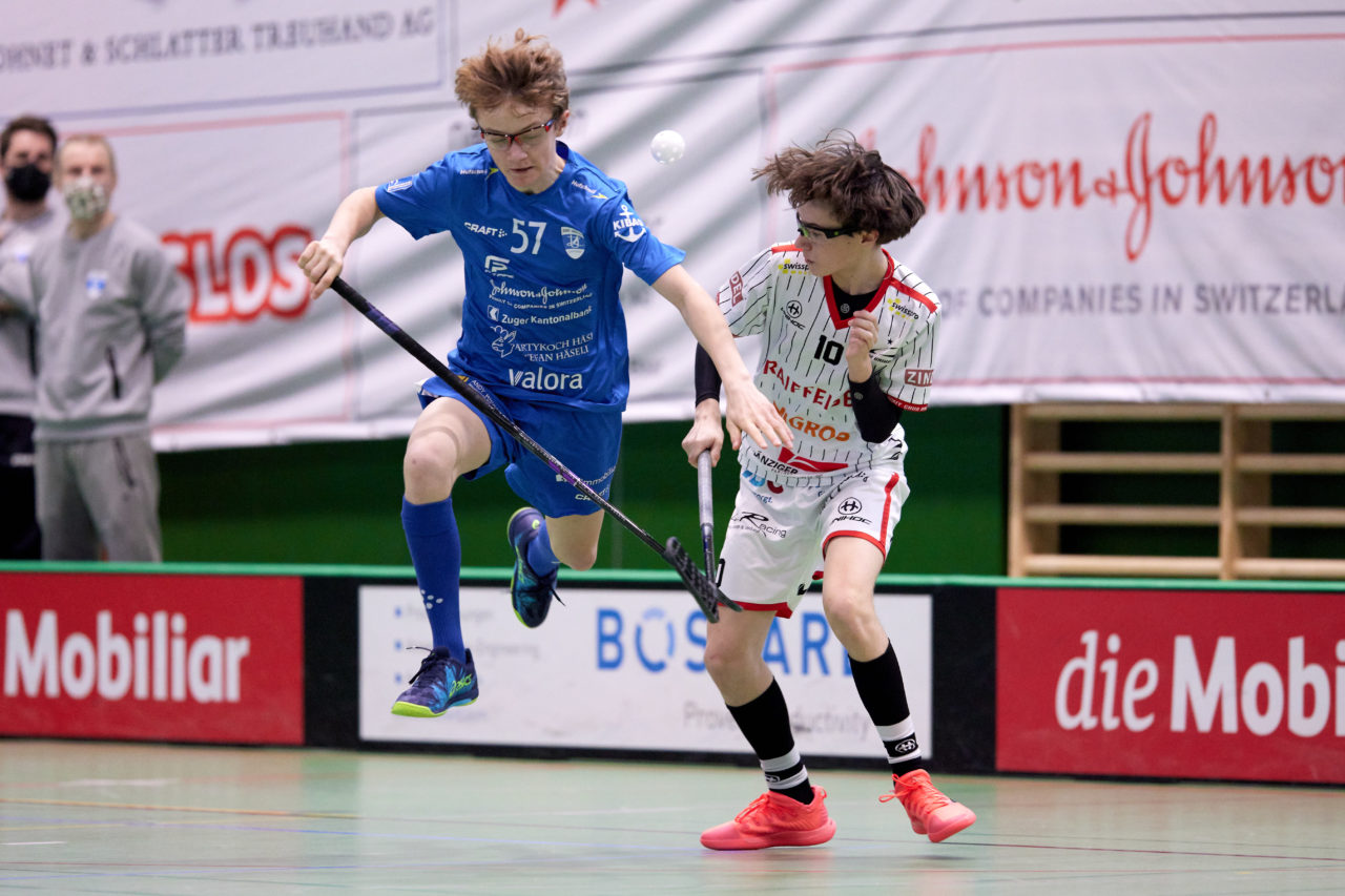 Testspiel Junioren U16A 
Zug United -  Chur Unihockey  am 21. März 2021 in der Sporthalle der Kantonsschule Zug 
Bild: Michael Peter